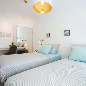 Apartment Modern Near, Split